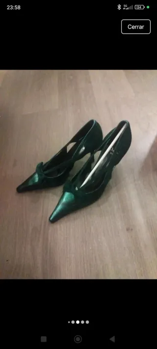 Zapatos de tacón verdes