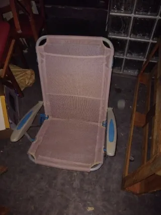 Sillas de tela y metal