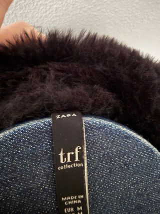 Chaqueta Zara Negra con Borrego
