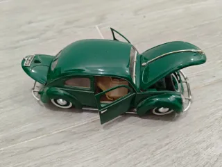 Maqueta Volkswagen escarabajo de 1951 Verde