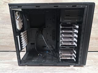 Carcasa ATX Fractal Design Define R4 Negra
