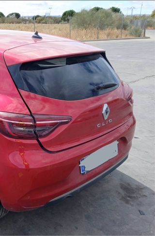 Puerta trasera derecha RENAULT CLIO 5