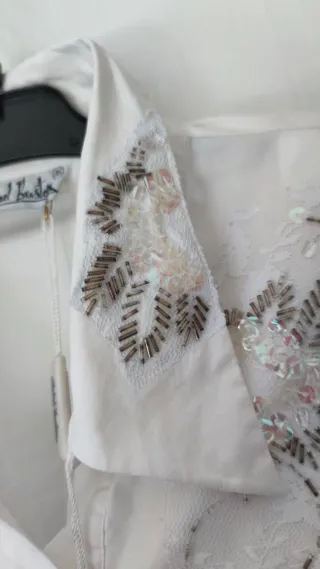 Blusa Michel Bustos con pedrería NUEVA Talla XL 42