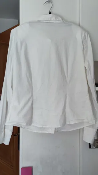 Blusa Michel Bustos con pedrería NUEVA Talla XL 42