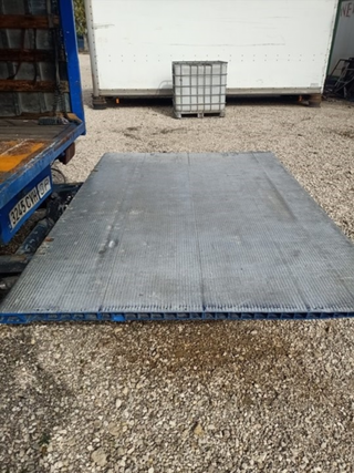 PORTON TRASERO DAF 45 .180 (EURO 2)(1996) PLATAFO