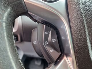 Ford Transit Custom 2.0 TDCI Furgón 3 Plazas 130CV