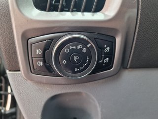 Ford Transit Custom 2.0 TDCI Furgón 3 Plazas 130CV