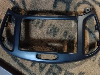 Radio nissan juke con marco en perfecto estado