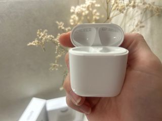 Estuche de carga para AirPods - APPLE