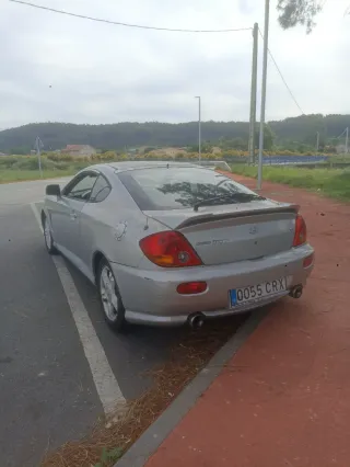 Hyundai Coupe 2004