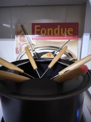 Set Fondue con Libro de Recetas