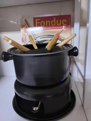 Set Fondue con Libro de Recetas