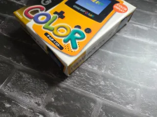 Consola Nintendo GameBoy Color Amarillo