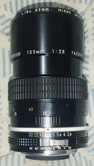 Objetivo Nikon AI 135mm f/2.8