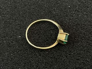 anillo oro 18k con piedra