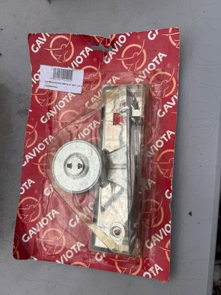 Recogedor persiana Gaviota empotrable metálico