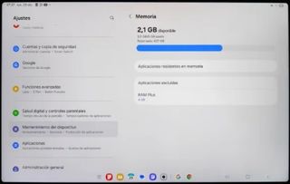 Samsung Tab S9 FE + Lápiz + Funda + Teclado