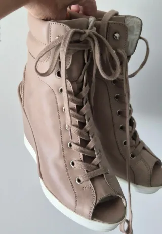 Botines Sandalias Cuña Hogan Beige