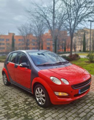 SE VENDE SMART FORFOUR EN PERFECTO ESTADO !