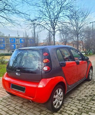 SE VENDE SMART FORFOUR EN PERFECTO ESTADO !