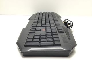 teclado alfanumerico trust gxt 830-rw avonn