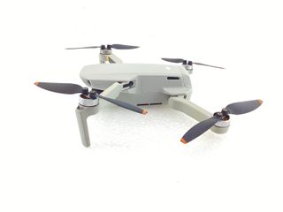 dron con camara dji mini 2