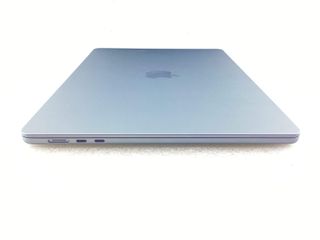 portatil apple apple macbook air m4 10-core 4.4 15 (10gpu) (2025) (a3241)