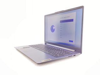 pc portatil lenovo 83er