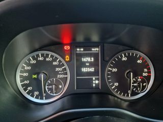 Mercedes-Benz Vito 2018 2.2 116 CDI 5 Plazas