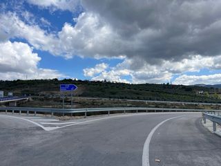 CHALET CON PISCINA. Villanueva del Arzobispo