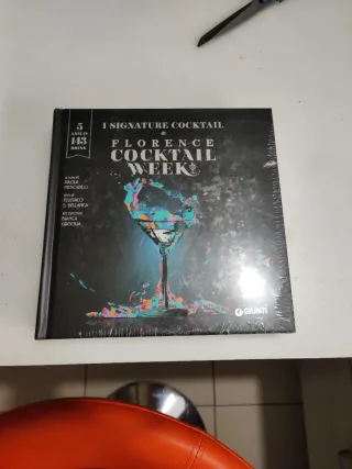 Libro sobre la Semana del Cóctel de Florencia