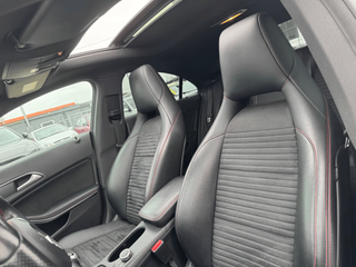 Mercedes CLA 180 AMG Line, 2015 -122cv, 129.000 km