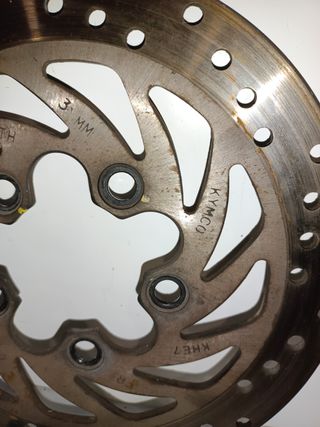 Disco freno delantero Kymco Grand Dink 125 de 2011