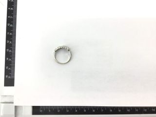 anillo oro 18k con piedra con diamante