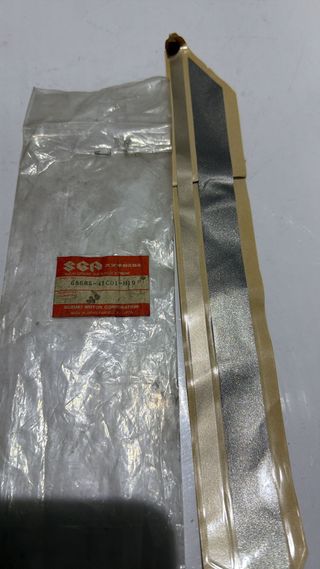 Cinta.Cwl Lado.L para Suzuki, GSX-R 1100. Ref. 68695-41C01-H19