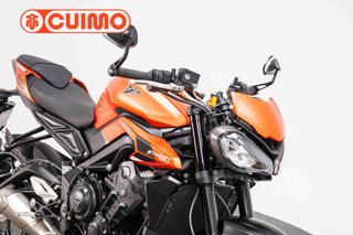 TRIUMPH STREET TRIPLE