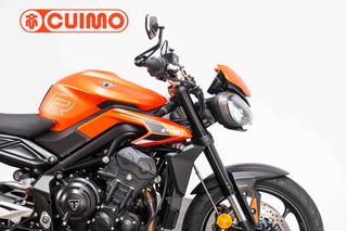 TRIUMPH STREET TRIPLE