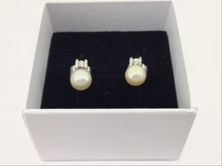 pendientes oro 18k con piedra con perla