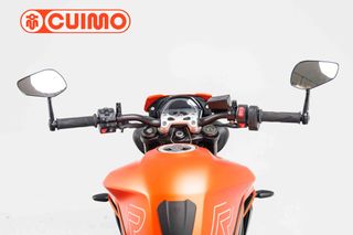 TRIUMPH STREET TRIPLE