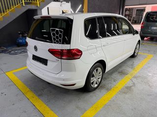 Volkswagen Touran 2016