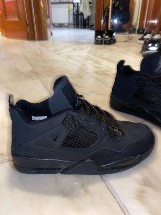 Jordan 4 Retro Black Cat
