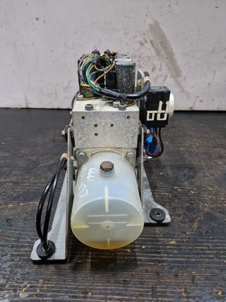 BOMBA SUSPENSION MERCEDES-BENZ CLK (BM 208) COUPE A2088000030