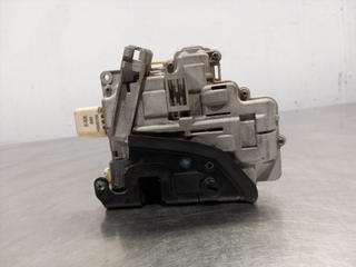 CERRADURA PUERTA TRASERA DERECHA AUDI A4 BERLINA