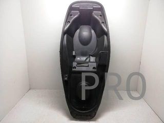 Maletero Asiento Kymco Super Dink (81250-LEA7-E000)
