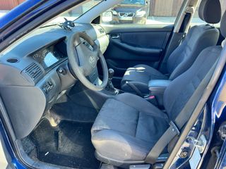 Toyota Corolla 2003