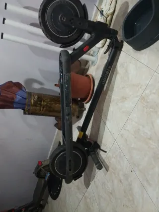 Patinete Xiaomi 5 Pro 2 motores (batería averiada)