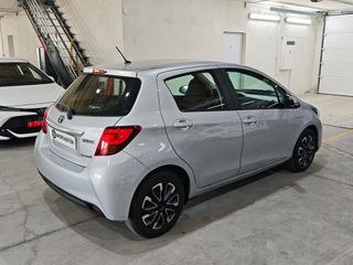 Toyota Yaris Hybrid City