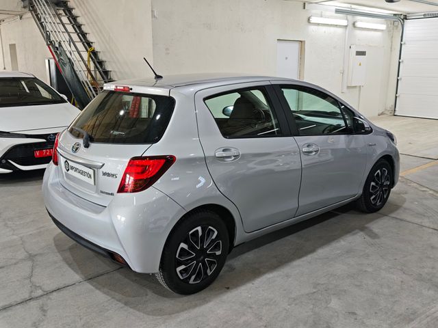Toyota Yaris Hybrid City