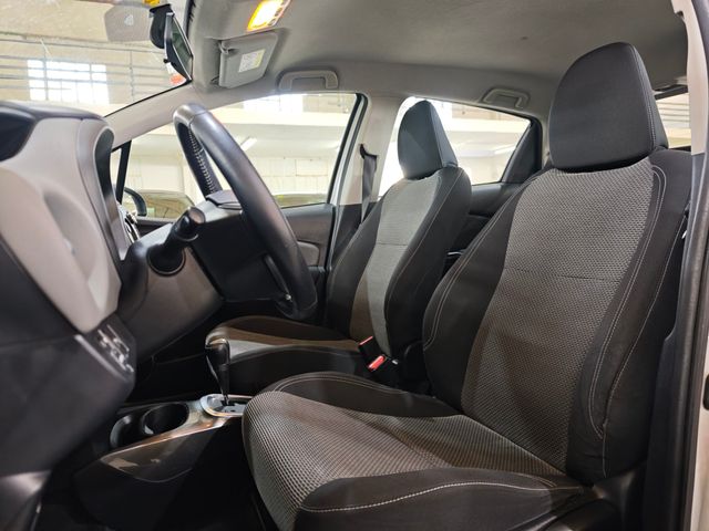 Toyota Yaris Hybrid City