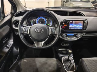 Toyota Yaris Hybrid City